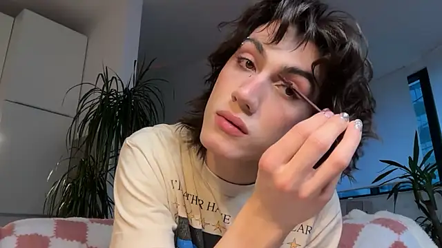 kira yoshika9e online show from 03-15-26, 04:36