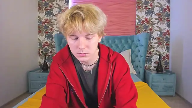 KevinMilky online show from 10-28-25, 02:49