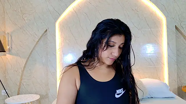 Antonella Russo1 online show from 03-26-26, 12:58