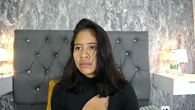 EuphoriaSavage online show from 11-14-25, 01:04