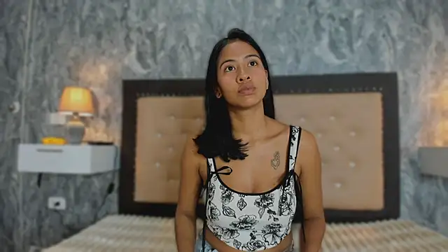 EuphoriaSavage online show from 12-21-25, 11:12