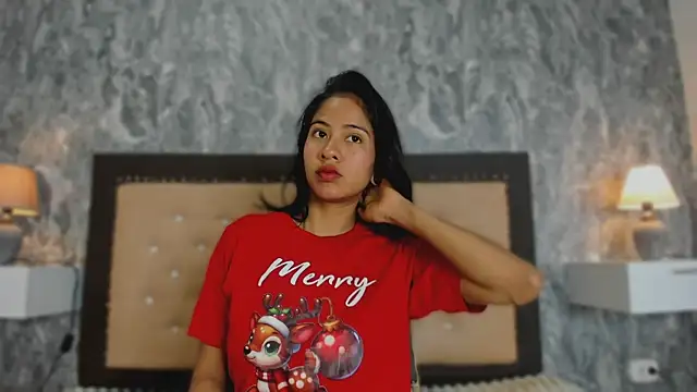 EuphoriaSavage online show from 12-18-25, 01:37