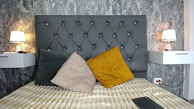 EuphoriaSavage online show from 11-06-25, 12:42