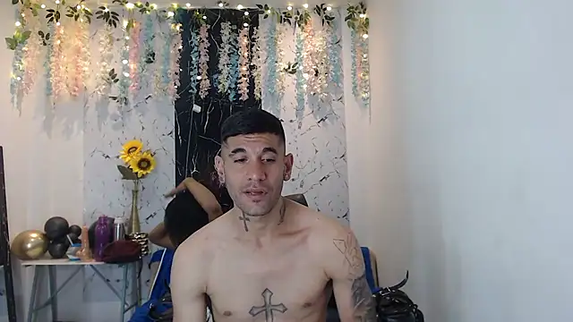 Stormandloganxxx online show from 01-14-26, 03:04