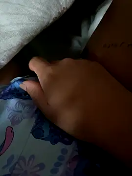 Snapshot of Malusafadinha00 chatting on 10-18-25, 08:38 Malusafadinha00 online show from 10-18-25, 08:38