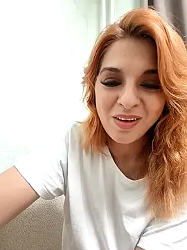 Snapshot of MaryTease chatting on 10-19-25, 01:58 MaryTease online show from 10-19-25, 01:58