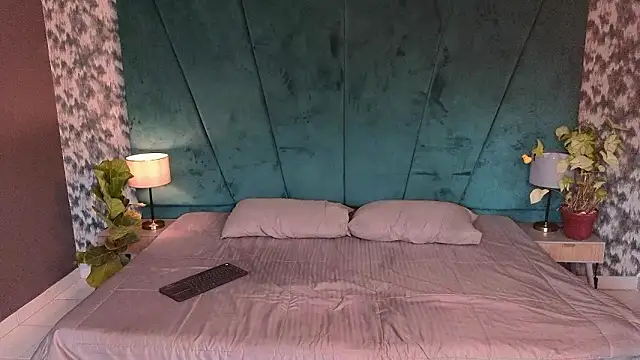 Aaron Eze online show from 03-14-26, 12:22