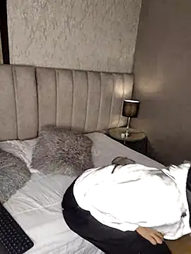 Aaron Eze online show from 01-13-26, 09:08