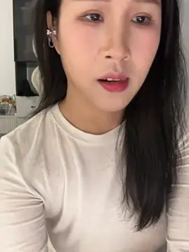 littlesluttycat online show from 02-12-26, 03:56