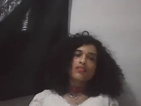 MorenaBellakita online show from 10-15-25, 06:27