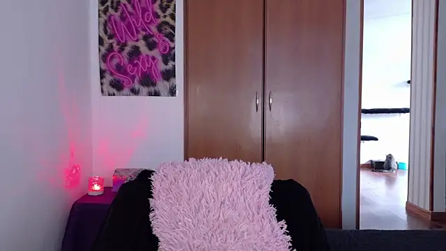 KittyJane online show from 07-18-26, 01:09