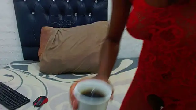 DaisyGirlxx online show from 11-28-25, 08:58