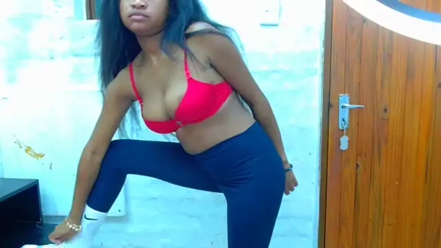 DaisyGirlxx online show from 04-07-26, 06:43