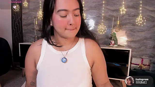 lilithst  online show from 01-06-26, 07:07