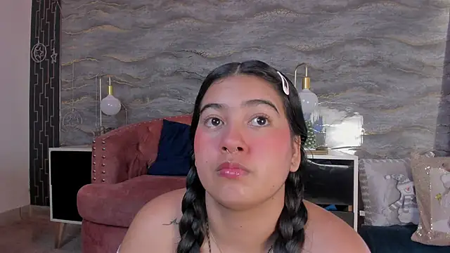 lilithst  online show from 12-15-25, 09:09