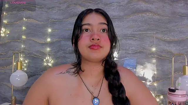 lilithst  online show from 12-14-25, 08:36