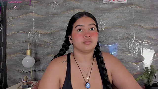 lilithst  online show from 12-20-25, 08:44