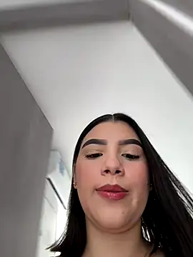 Julietalcl online show from 11-02-25, 09:09