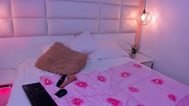 Sara clk online show from 01-13-26, 09:52