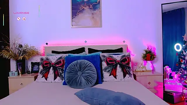 Miss Ava online show from 12-18-25, 06:29