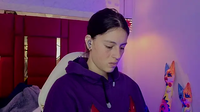 moon winy online show from 04-10-26, 12:01