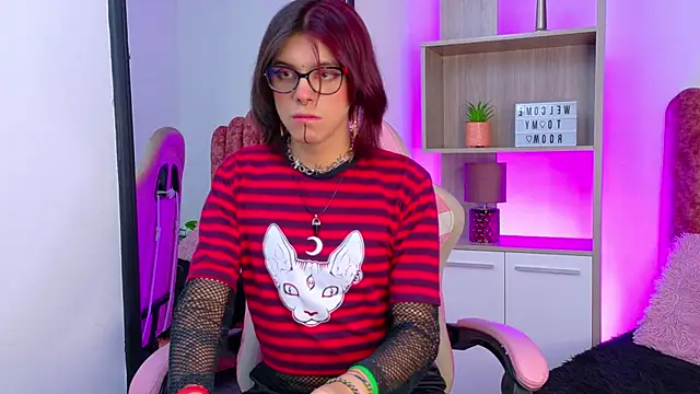 Lullaby Charade online show from 01-15-26, 12:30