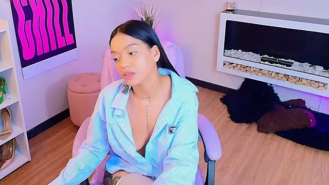 Snapshot of Miss_koko_ chatting on 07-05-26, 04:19 Miss koko online show from 07-05-26, 04:19
