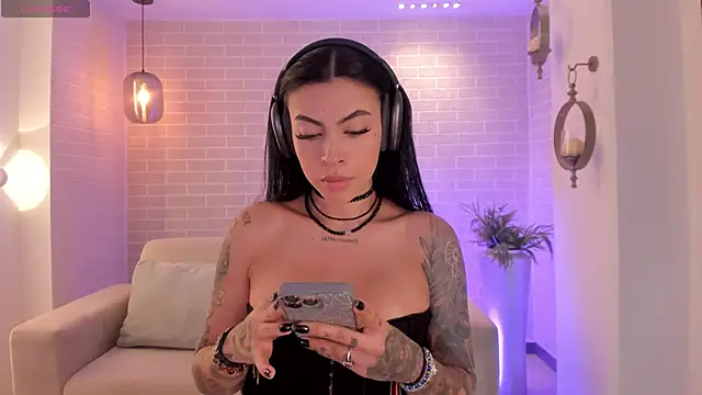 ChristineFord  online show from 06-02-26, 11:21