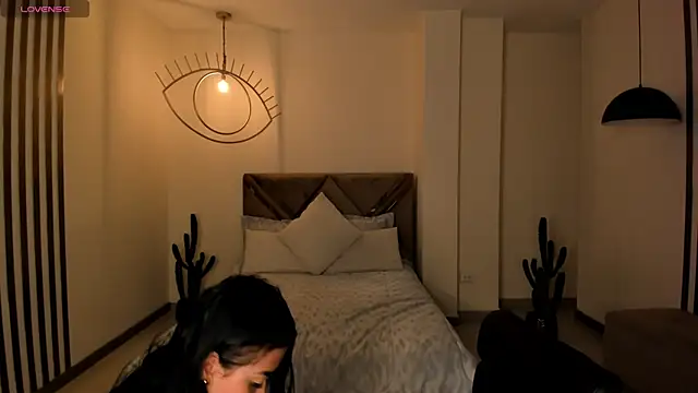 MeganCross1 online show from 12-18-25, 04:06