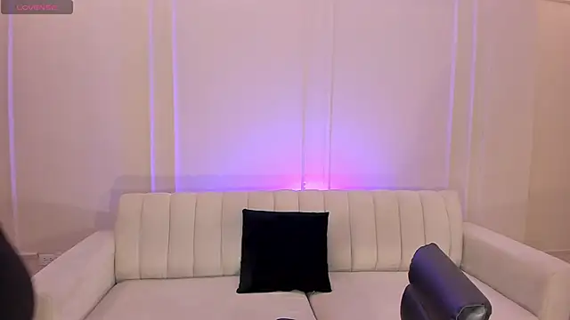 ScarlettBlaze  online show from 06-04-26, 12:10