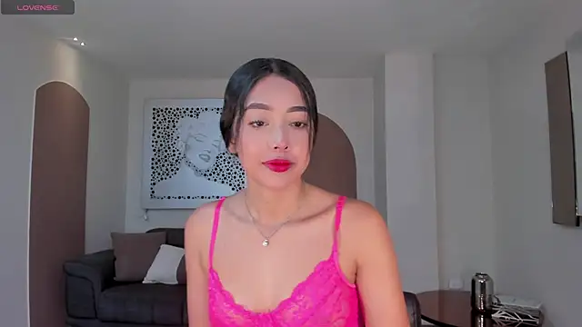 ScarlettBlaze  online show from 11-05-25, 12:08