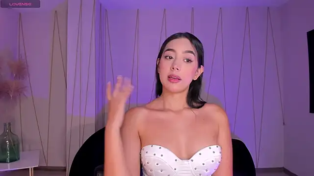 ScarlettBlaze  online show from 07-19-26, 11:18