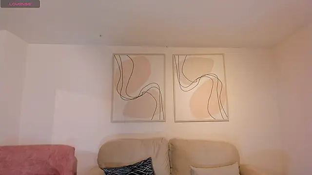 ScarlettBlaze  online show from 04-08-26, 12:06