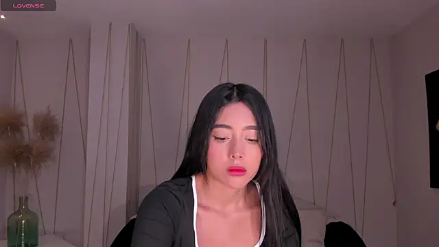 ScarlettBlaze  online show from 04-15-26, 12:10