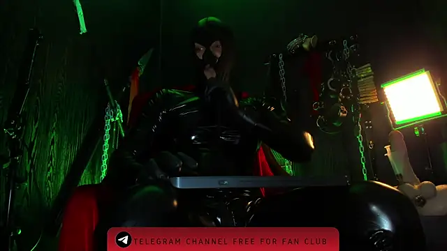 Snapshot of Master_Connor_BDSM chatting on 04-30-26, 10:36 Master Connor BDSM online show from 04-30-26, 10:36