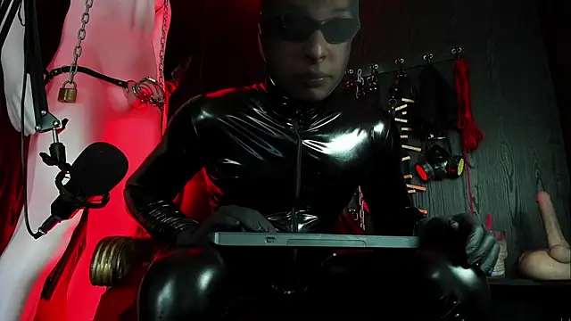 Master Connor BDSM online show from 01-14-26, 07:50