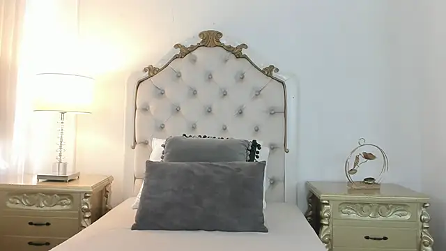 jessi lopez45 online show from 12-02-25, 07:48