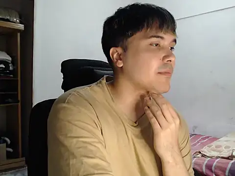 Snapshot of CuteAlexBoy chatting on 03-11-26, 07:19 CuteAlexBoy online show from 03-11-26, 07:19