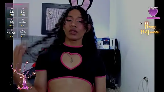 GabbyMendez21 online show from 10-17-25, 09:16