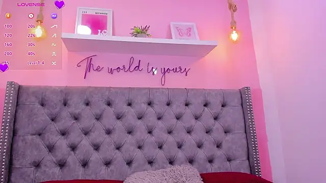 Sophiia 77 online show from 03-02-26, 08:27