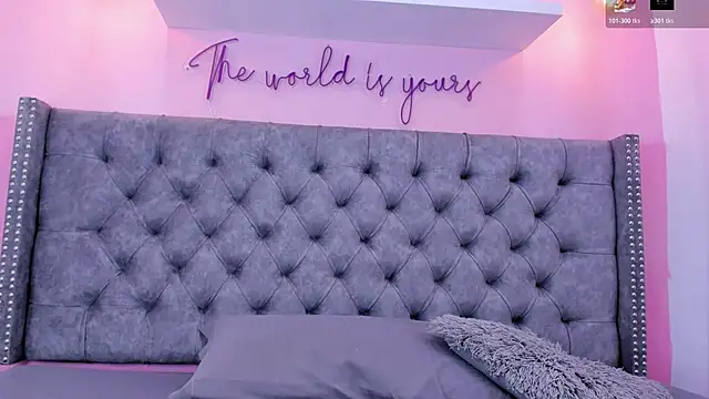 Sophiia 77 online show from 02-08-26, 07:11