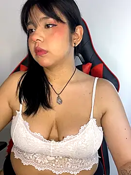  Bella 7 online show from 11-18-25, 02:49