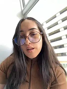 Snapshot of Kiss_Sophi chatting on 07-28-26, 07:50 Kiss Sophi online show from 07-28-26, 07:50