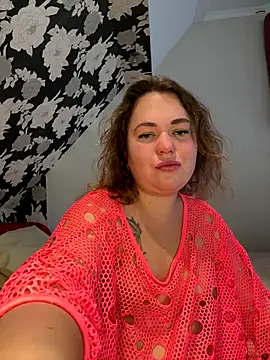Snapshot of GoldMuse chatting on 10-22-25, 08:58 GoldMuse online show from 10-22-25, 08:58