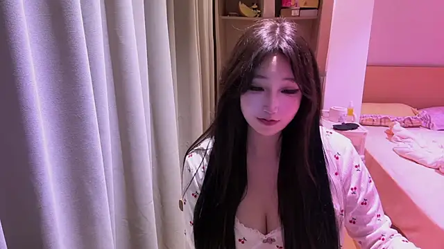 TUTU-TU online show from 11-30-25, 06:09