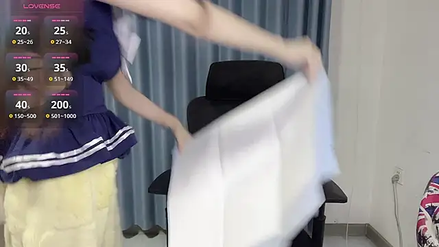 Momo-999 online show from 11-10-25, 04:45