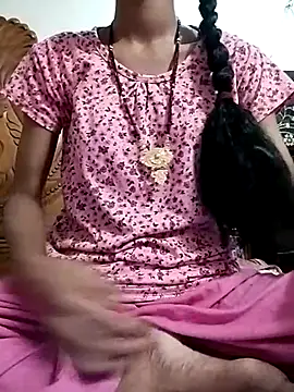 Snapshot of Ratri-Biswas chatting on 10-19-25, 04:54 Ratri-Biswas online show from 10-19-25, 04:54