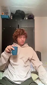 JoelnClouds online show from 02-10-26, 07:35