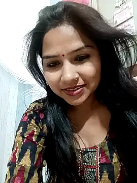 Vanshika1432 online show from 11-08-25, 07:06