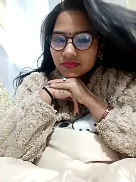 Vanshika1432 online show from 11-20-25, 07:58